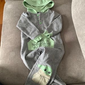 Star Wars Baby Yoda/Grogu 18-24 month hooded pyjamas